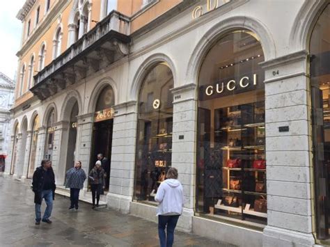 is Gucci in Italy cheaper